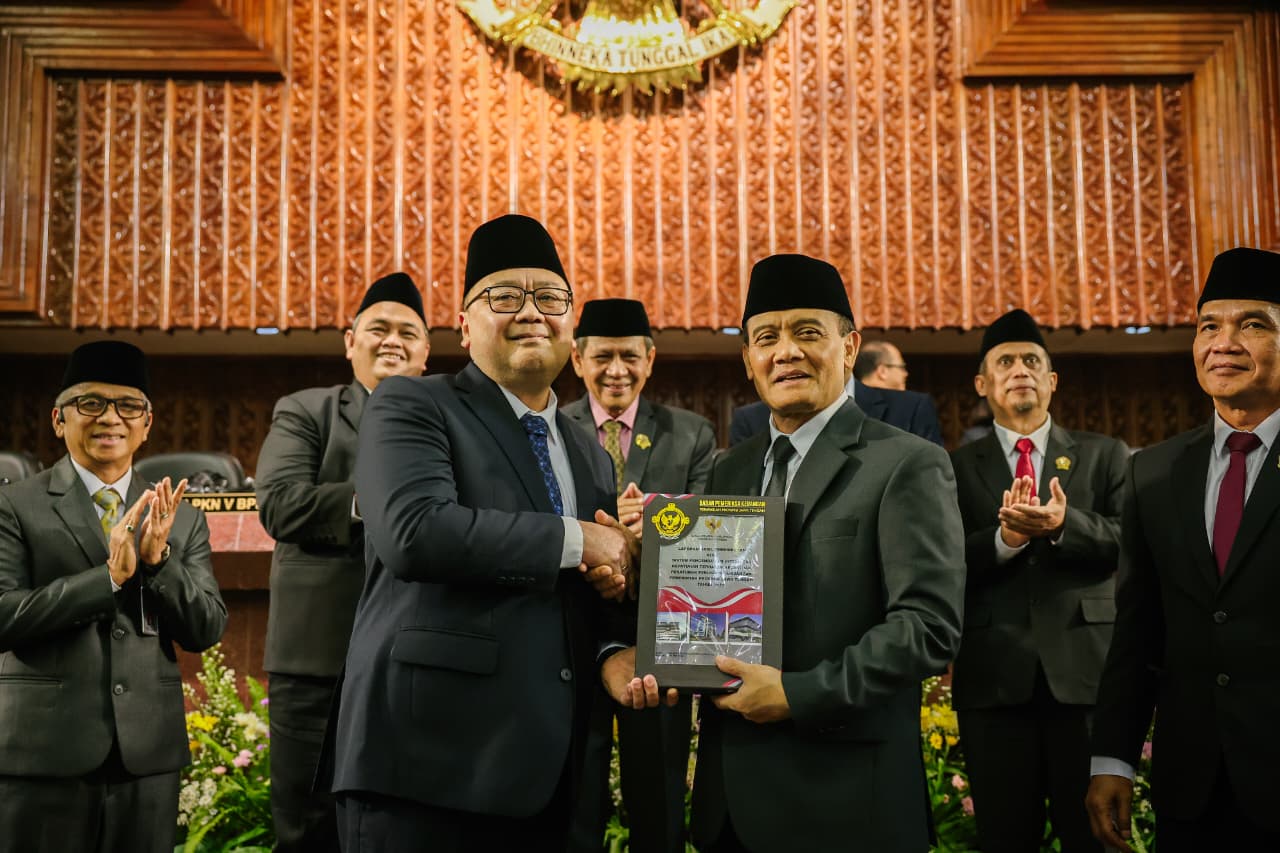 sumber : https://jatengprov.go.id/publik/pemprov-jateng-raih-wtp-15-kali-berurutan-bukti-nyata-akuntabilitas-anggaran/