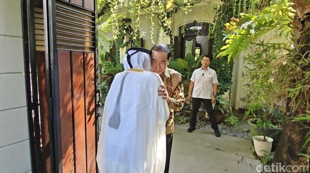 Sumber gambar : Duta Besar Qatar kunjungi Jokowi di Solo