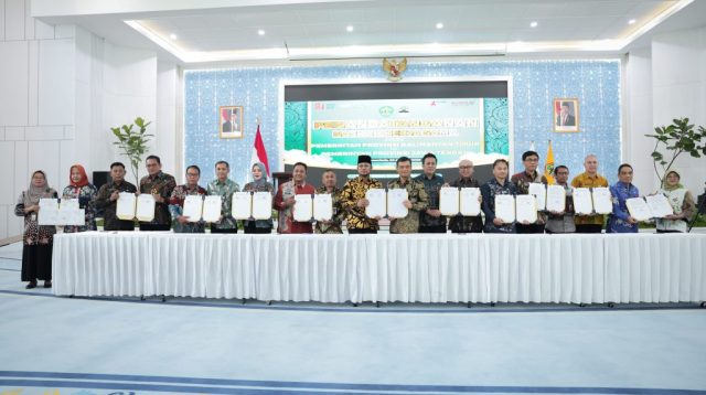 Sumber Gambar : https://jatengprov.go.id/publik/saling-melengkapi-jateng-kaltim-kantongi-potensi-ekonomi-kerja-sama-capai-rp202-triliun/