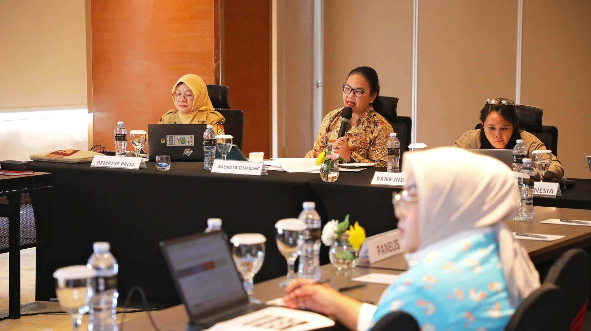 Sumber Gambar : https://lingkar.co/berita/ucc-terboyo-disiapkan-jadi-pusat-logistik-kota-semarang
