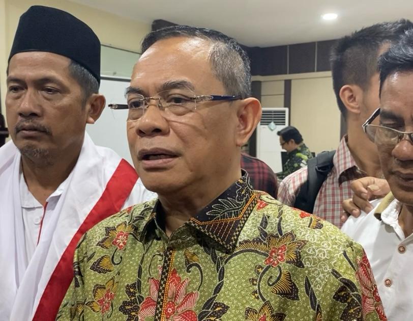 Sumber Gambar : https://beritajateng.tv/sudewo-ungkap-budaya-bayar-perangkat-desa-di-pati-angkanya-cukup-fantastis/